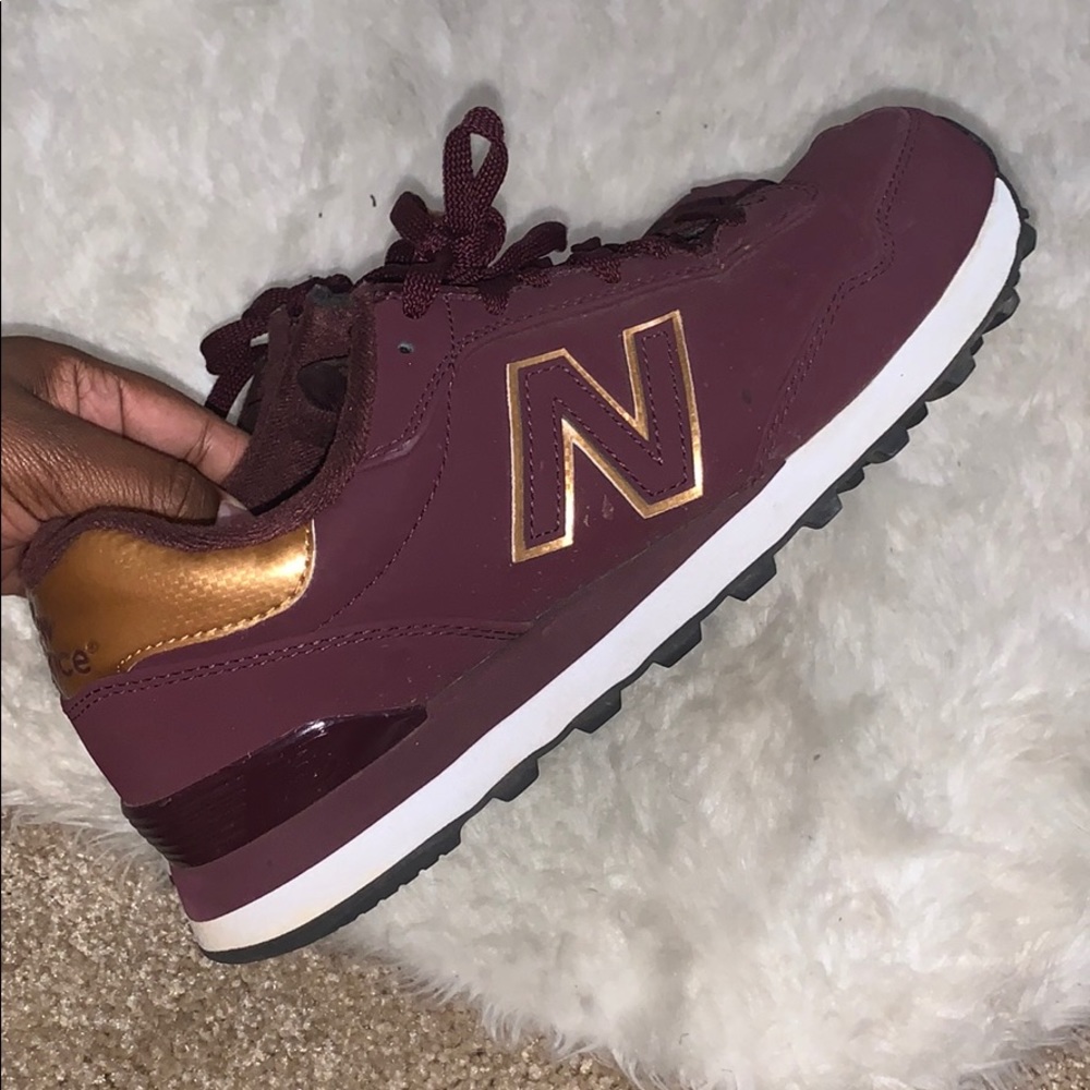 New Balance - Picture 2 of 3